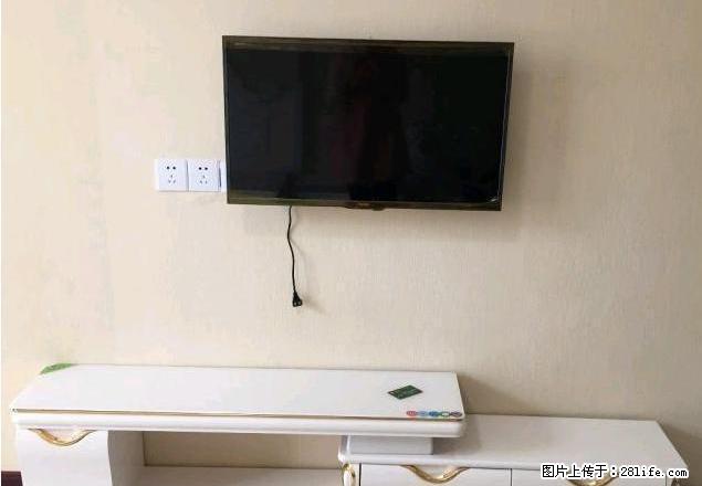 宝龙三期壁纸房 精装一室一厅 家具家电齐全拎包住 超便宜急租 - 房屋出租 - 房屋租售 - 洛阳分类信息 - 洛阳28生活网 luoyang.28life.net